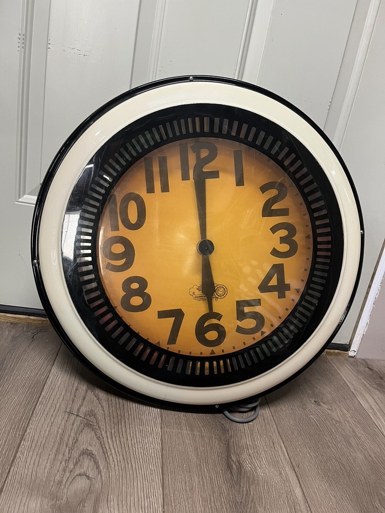 Vintage Chasing Rainbows Neon Spinner Clock