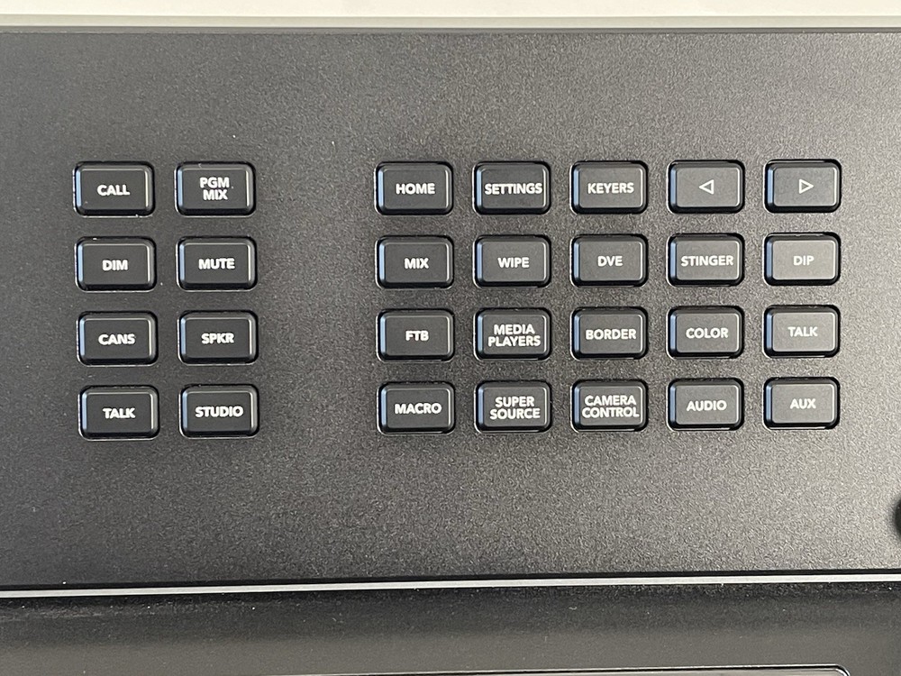 Blackmagic Design ATEM Television Studio HD8