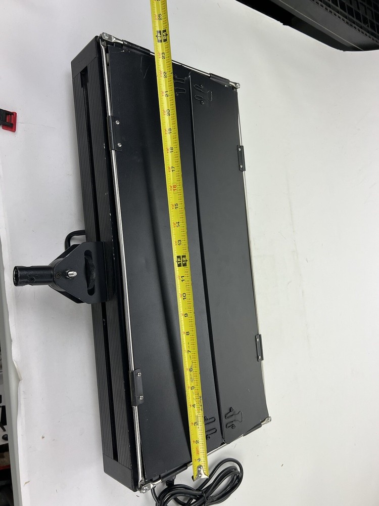Dayflo-Pro DFM-1500 Fluorescent Studio Photography Light Continuous Barn - HTF