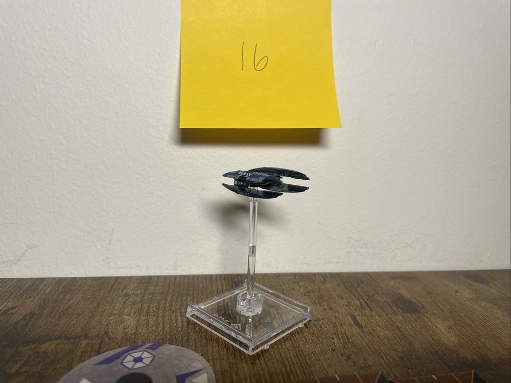 Vulture-Class Droid Fighter (Blue) - Star Wars X-Wing Miniatures