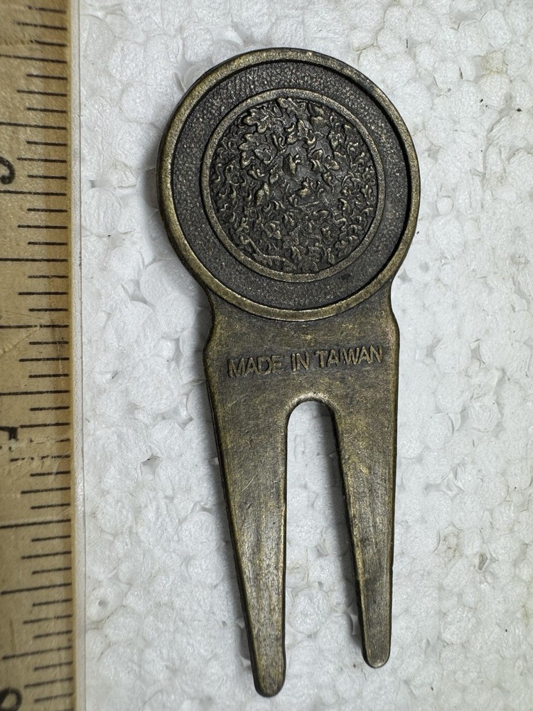 Vintage Golf Classic Divot Tool