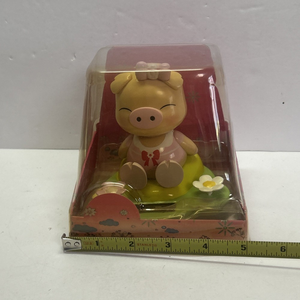 3 Toy Bobble Head Solar Clock