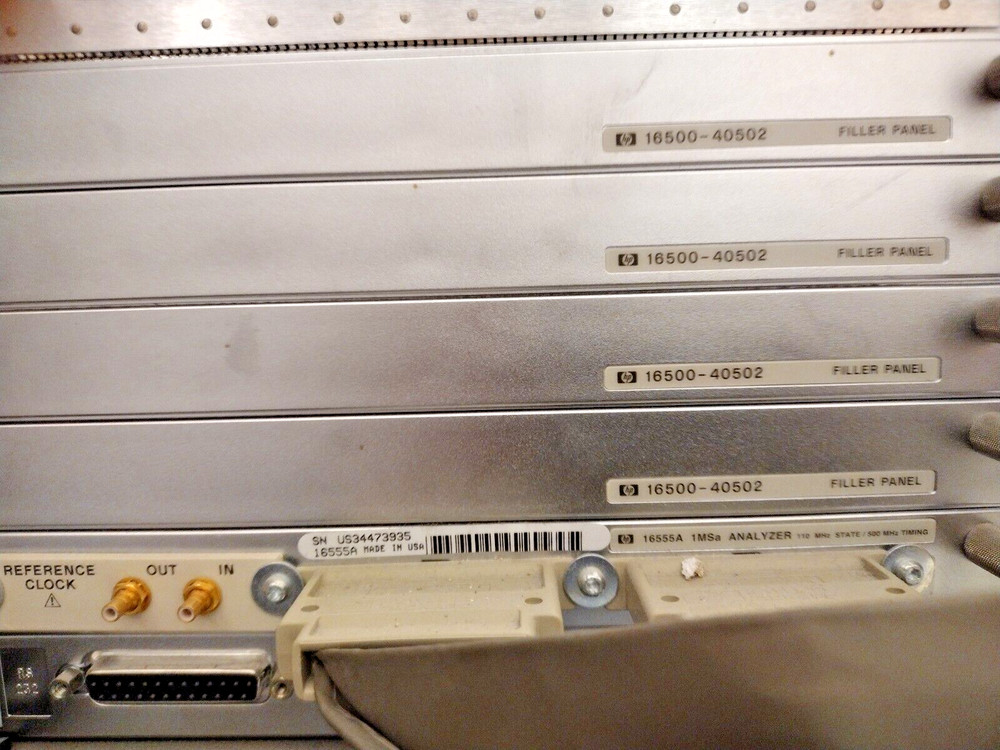 HP 16500B Logic Analyzer System