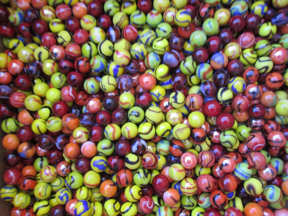 MARBLES 2 POUNDS 5/8" PREMIUM MIX SELECT MARBLES