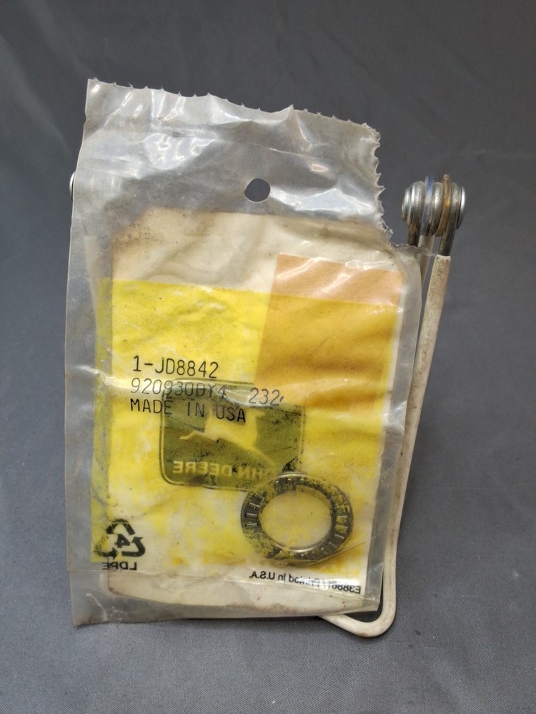 JD8842  Genuine OEM  John Deere  THRUST BEARING