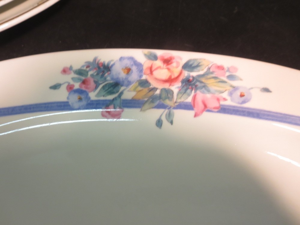 Pfaltzgraff Gatehouse 14-1/2" Oval Platter