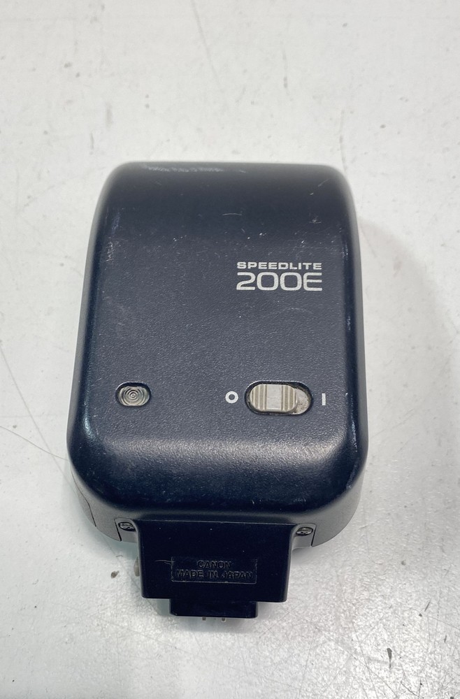 Lot of 3 Assorted Camera Flashes