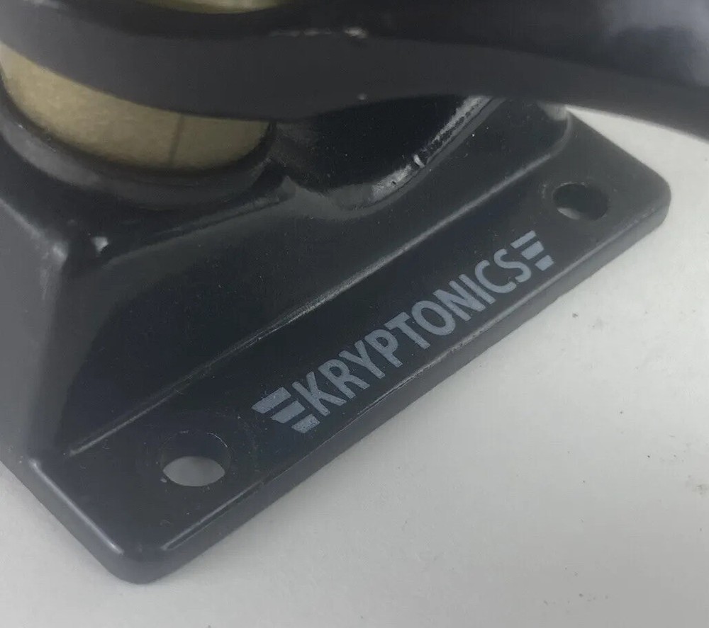 Kryptonics Skateboard Wheels With Trucks And Hardware Black