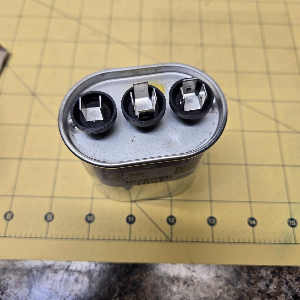 Genteq P291-1013 Capacitor 370VAC