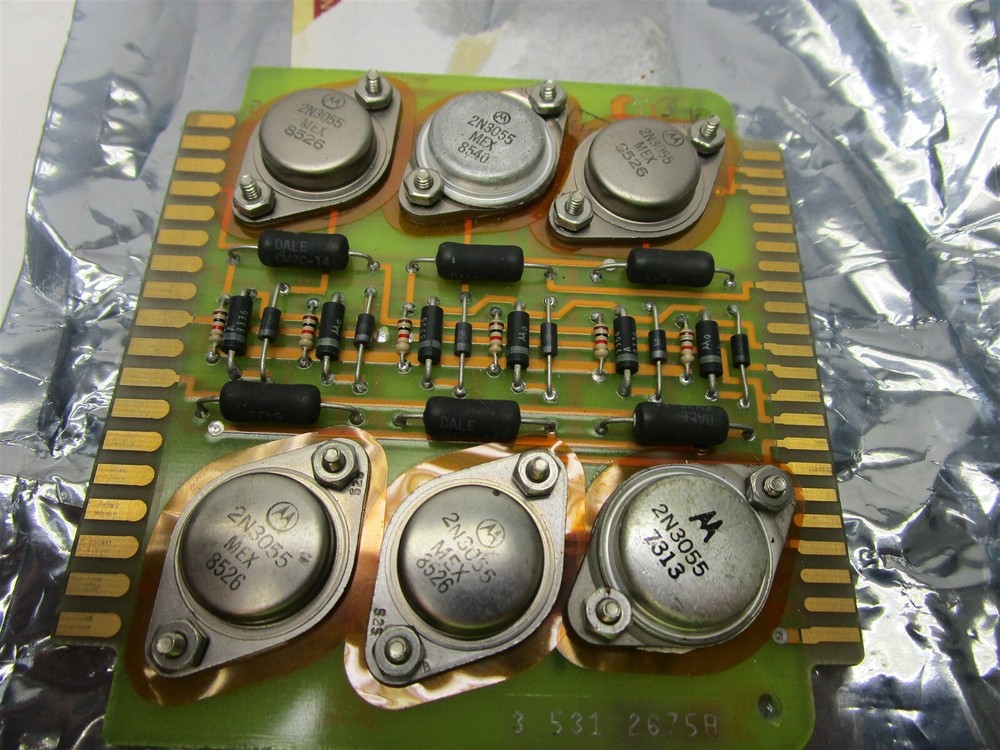 Cincinnati Milacron 3-531-2675A Output Driver Card