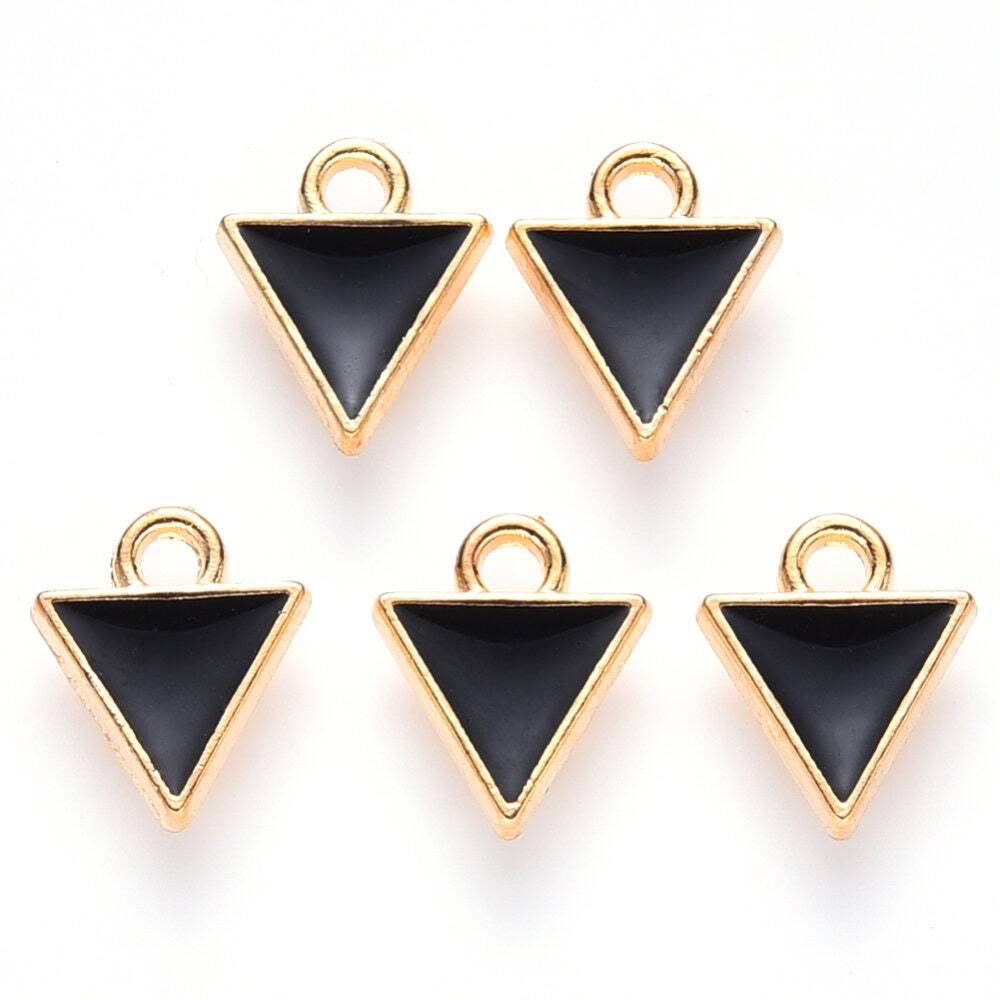 10MM Black Triangle Shape Enamel Charm
