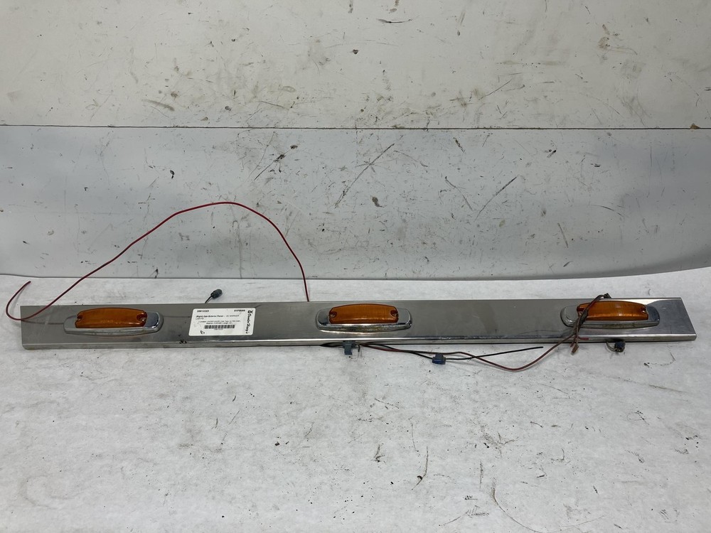 Peterbilt 379 CHROME Right/Passenger UNDER DOOR Panel