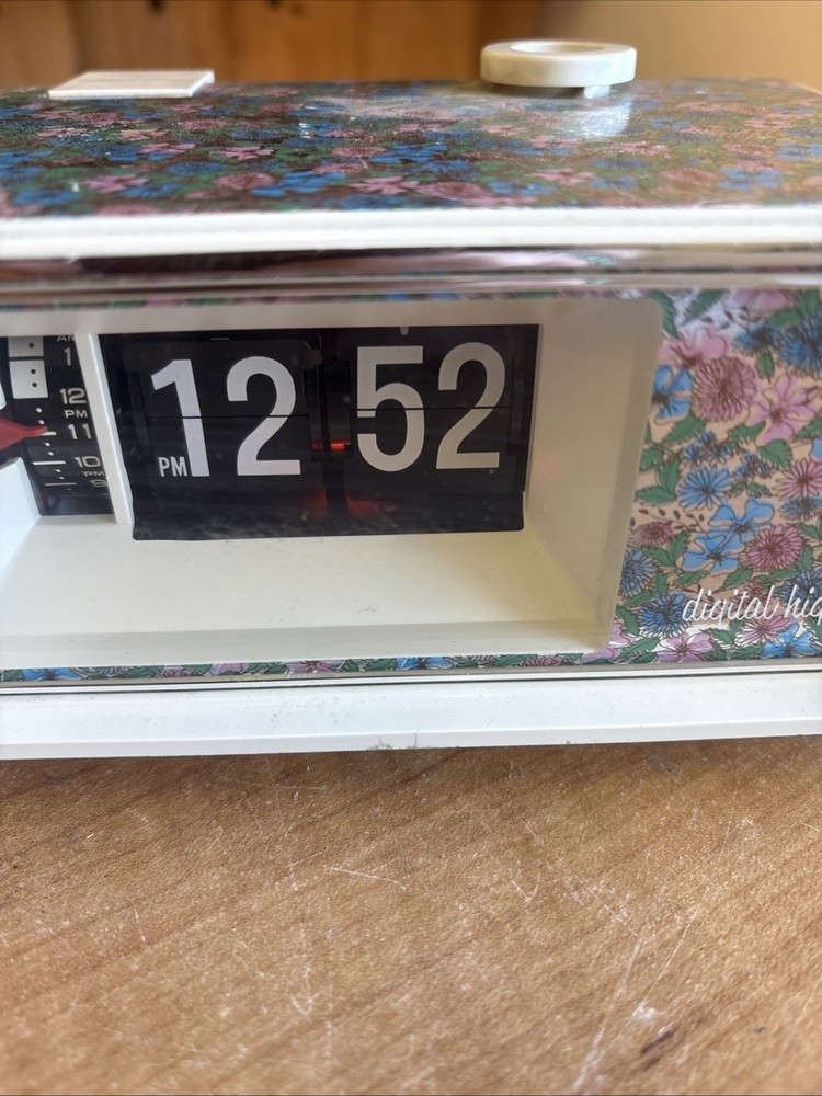 Floral Flip Clock With Night Light - Digital High Time- WORKING 💕