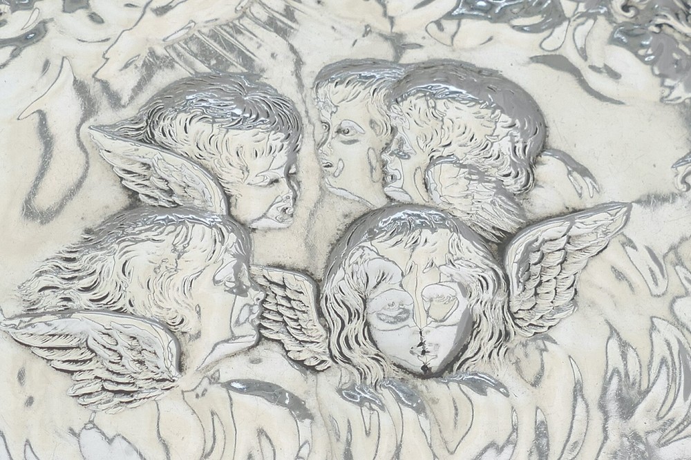 RARE VICTORIAN HM STERLING SILVER WINGED CHERUB DRESSING TABLE TRAY 1898