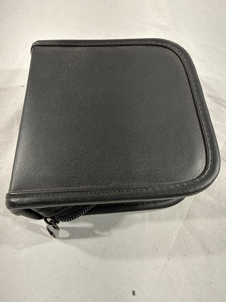 Techgear Multi-Media Wallet for 3.5" Diskettes