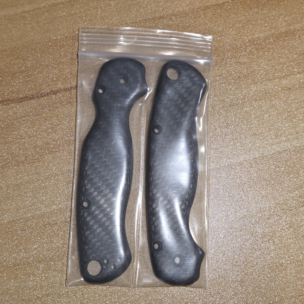 Suingab Custom CF Scales w/Radius Edge for Spyderco Paramilitary 2