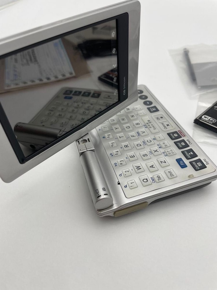 SHARP SL-C860 Zaurus Silver Electronic Dictionary used