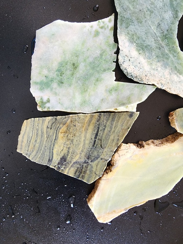 Lapidary Slabs Mixed Green Suite 482 grams