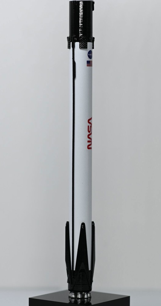 1:233 Scale SpaceX Falcon 9 - Crew Dragon Rocket Model Static Model Statue Gift