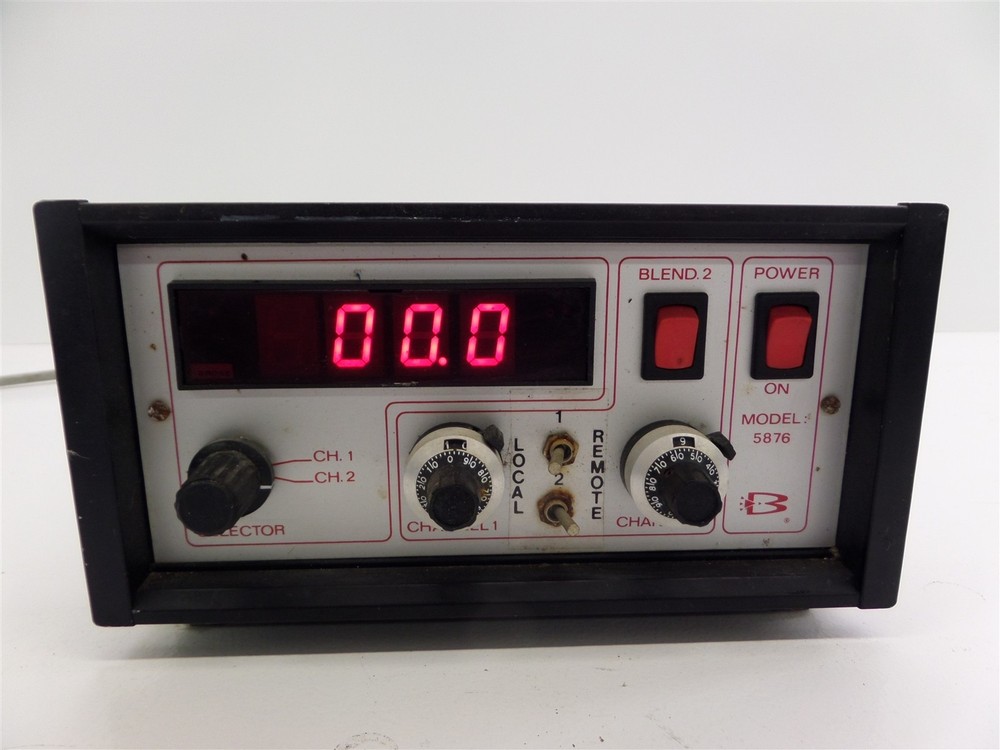 Brooks Instruments 5867 Dual Channel Flow Controller 5867A1B1