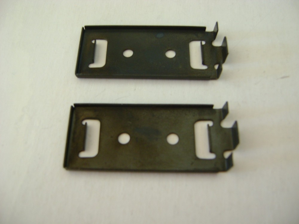 Lionel 362-82 Track Clips- (pkg. of two)