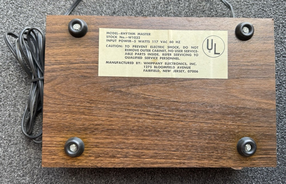 WHIPPANY RHYTHM MASTER DRUM MACHINE MODEL W1032 EXCELLENT CONDITION POWERS ON