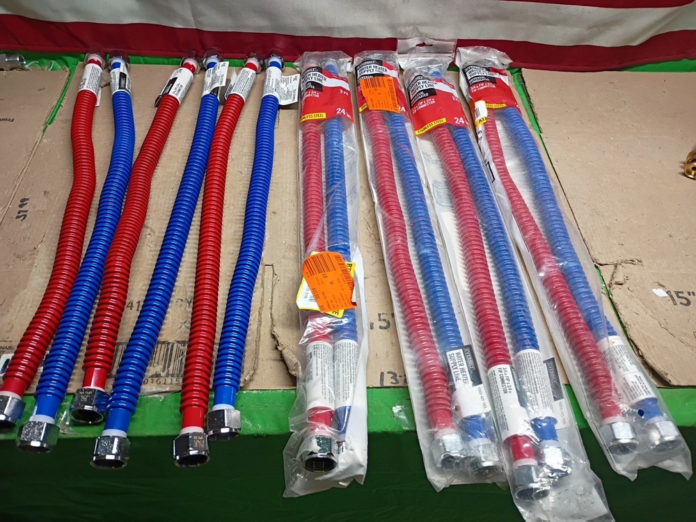 7PK Home-Flex EBWC-07RB-24 Water Heater Connector 3/4" x 3/4" x 24", Open Box,