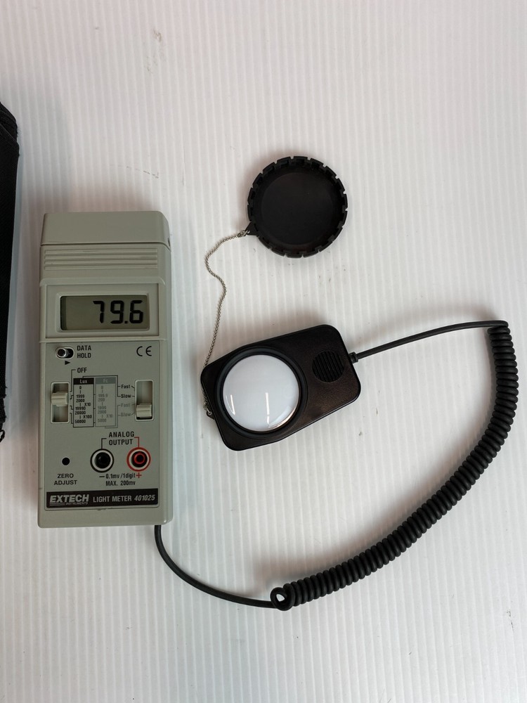 Extech Instruments Digital Light Meter 401025