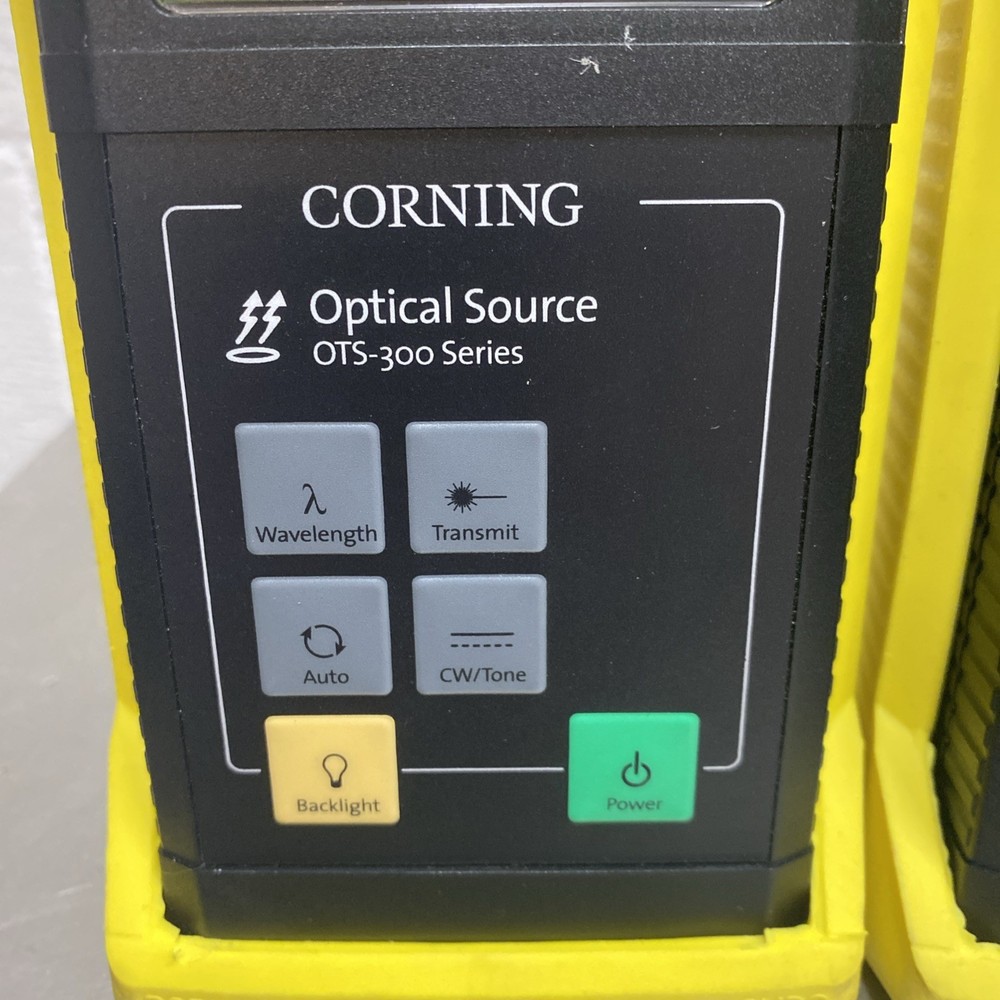 Corning OTS 300 Series Optical Source & Optical Meter