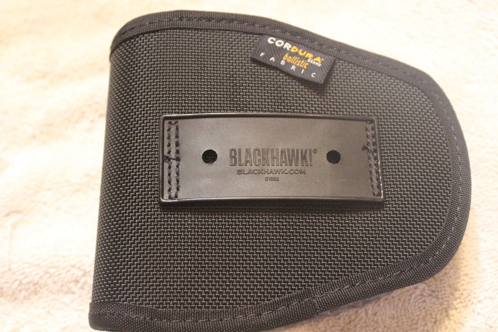 Blackhawk Black Molded Nylon Tactical Single Handcuff Case with Hidden Snaps