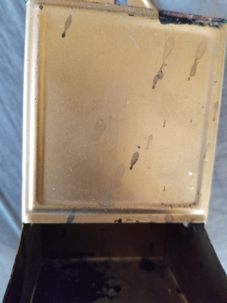 PN Co Wall Match Holder