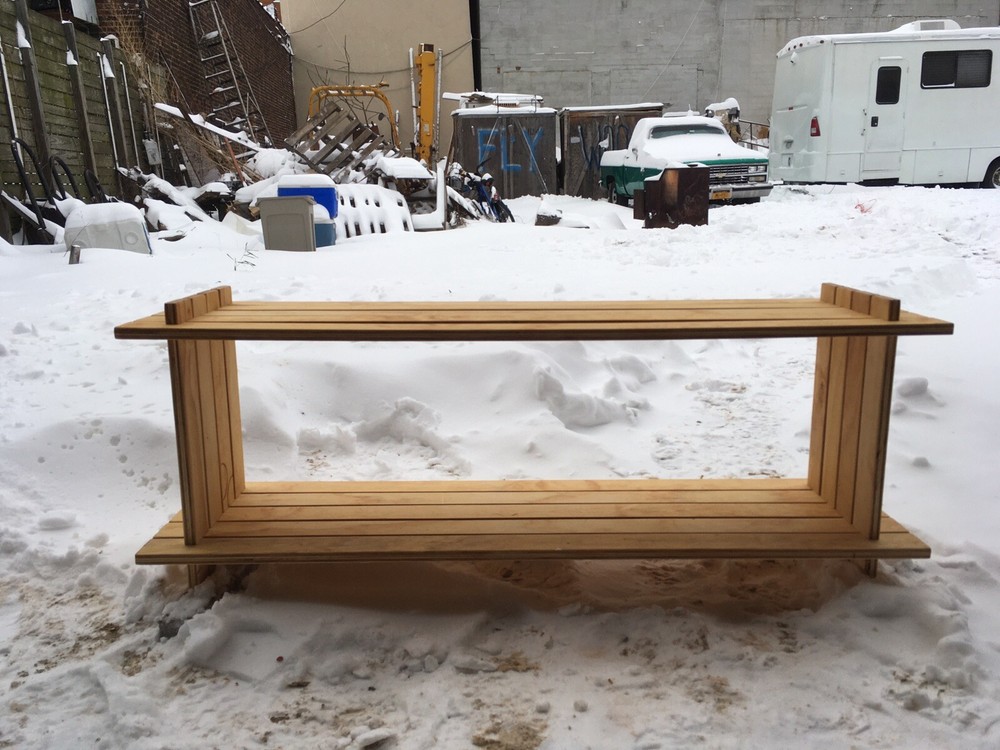 bench / Coffee Table With The Shelve