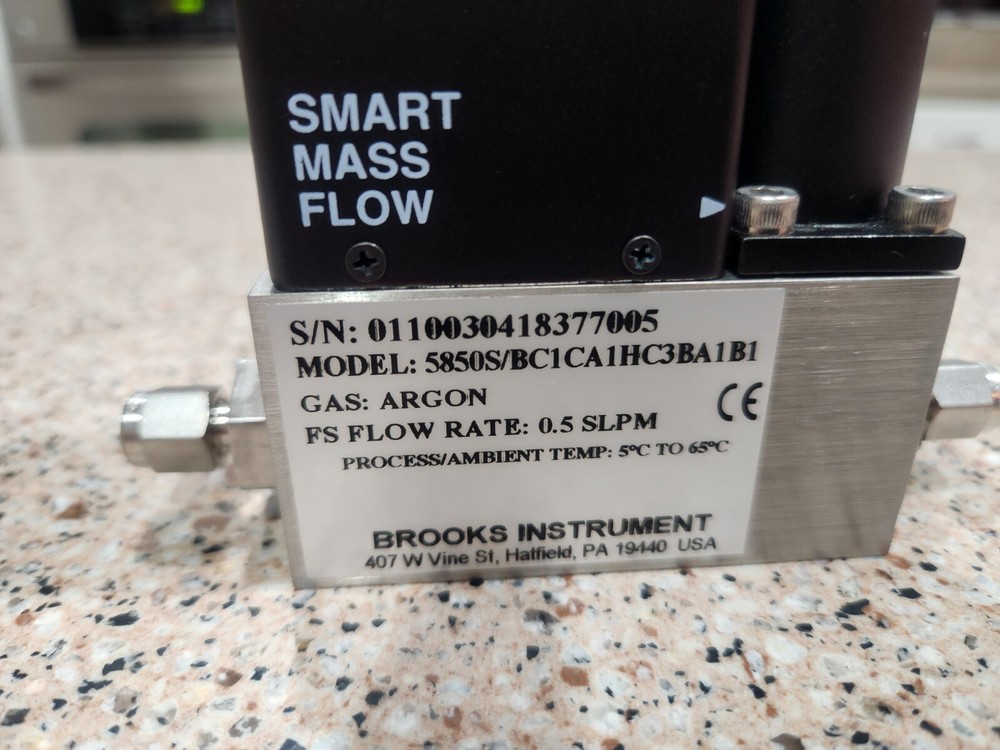Brooks Argon Mass Flow Controller 0.5 SLPM Model BC1CA1HC3BA1B1