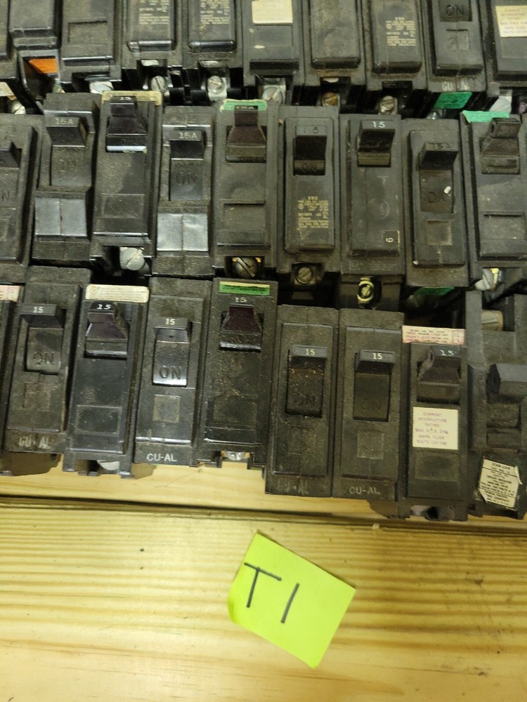 Miscellaneous 15AMP SINGLE POLE Breakers *Lot of 50*