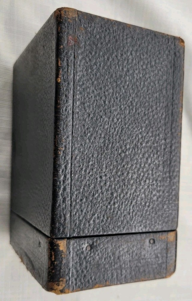 Antique Kodak #2A Brownie Model B Box Camera