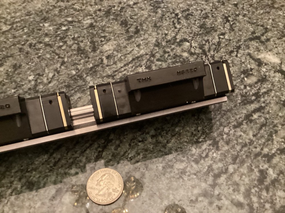THK L1986 HSR20A2QZUU+220LP-11 linear slide assembly precision unit