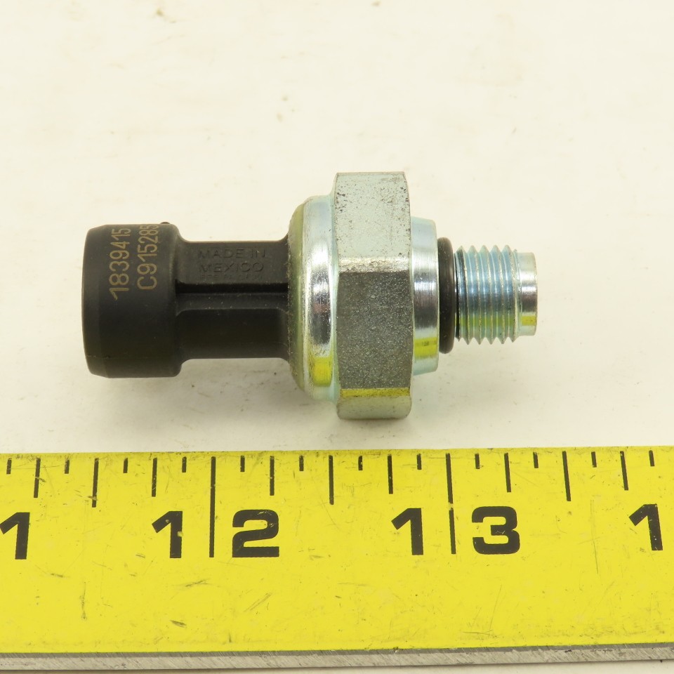 1839415 Oil Pressure Sensor Sending Unit