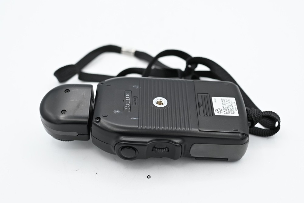 Minolta Auto Meter V F with Spherical Diffuser (Ambient/Flash) with Dome & Strap