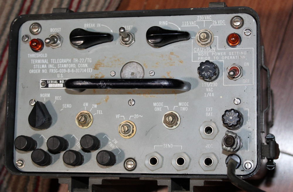 TH-22/TG Terminal Telegraph 1966 US Army / Case