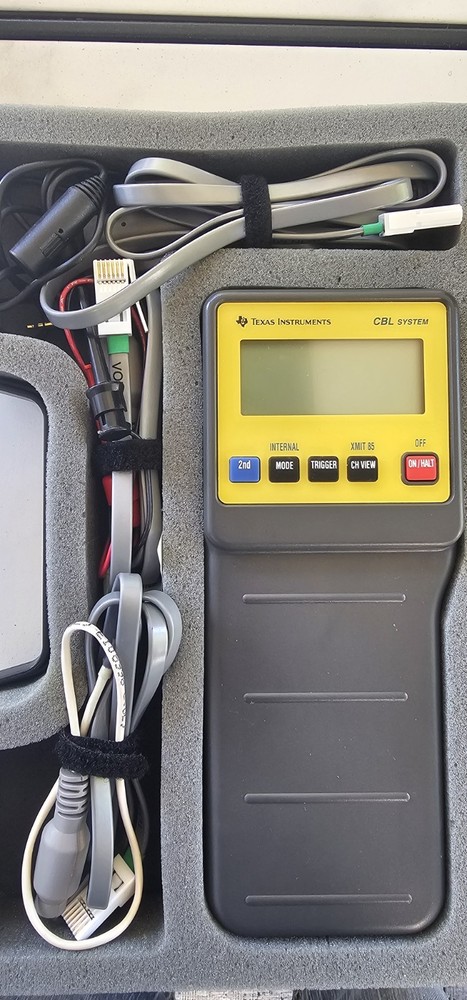 Texas Instruments CBL System Laboratory Collecting Data Device