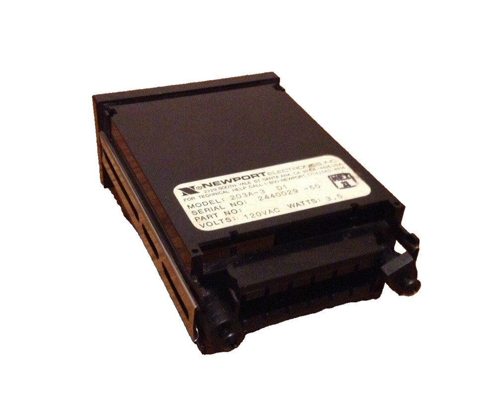 NEWPORT ELECTRONICS 204B-RMS CR6 D1 VOLTMETER