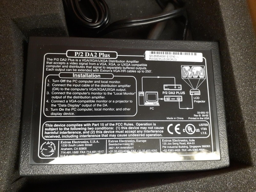 EXTRON 60-046-02 P/2 DA2 PLUS (WORLD) TWO OUTPUT VGA DISTRIBUTION AMPLIFIER