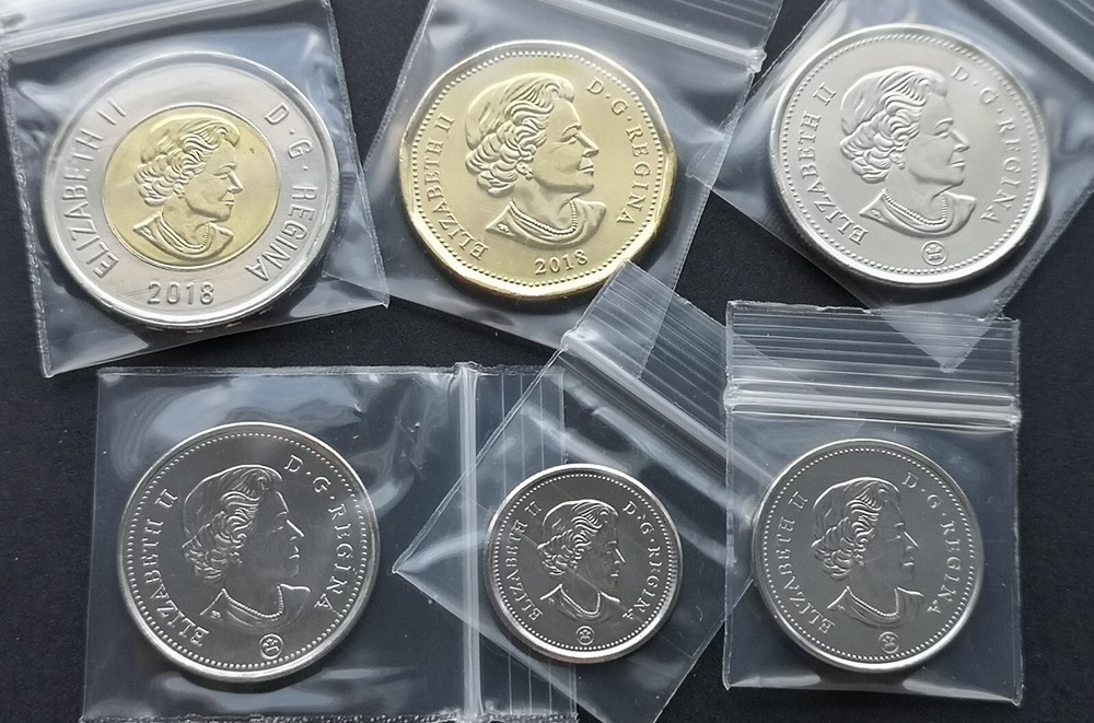***CANADA 2018 UNCIRCULATED COINS SET ***