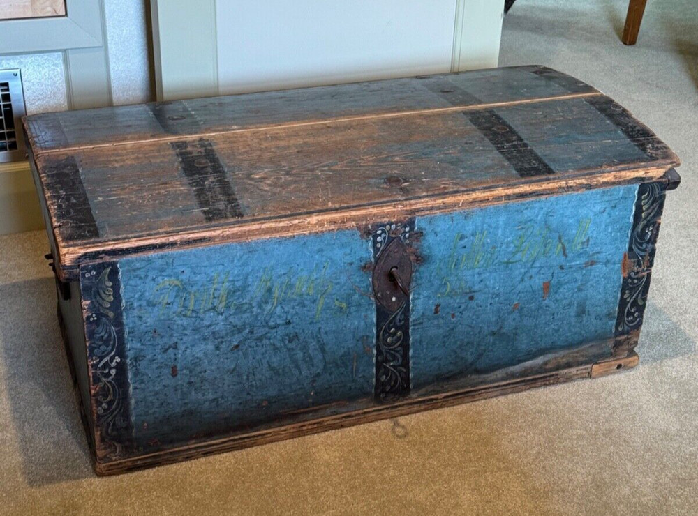 Antique Trunk Norwegian Immigrant Domed Chest with key 1855