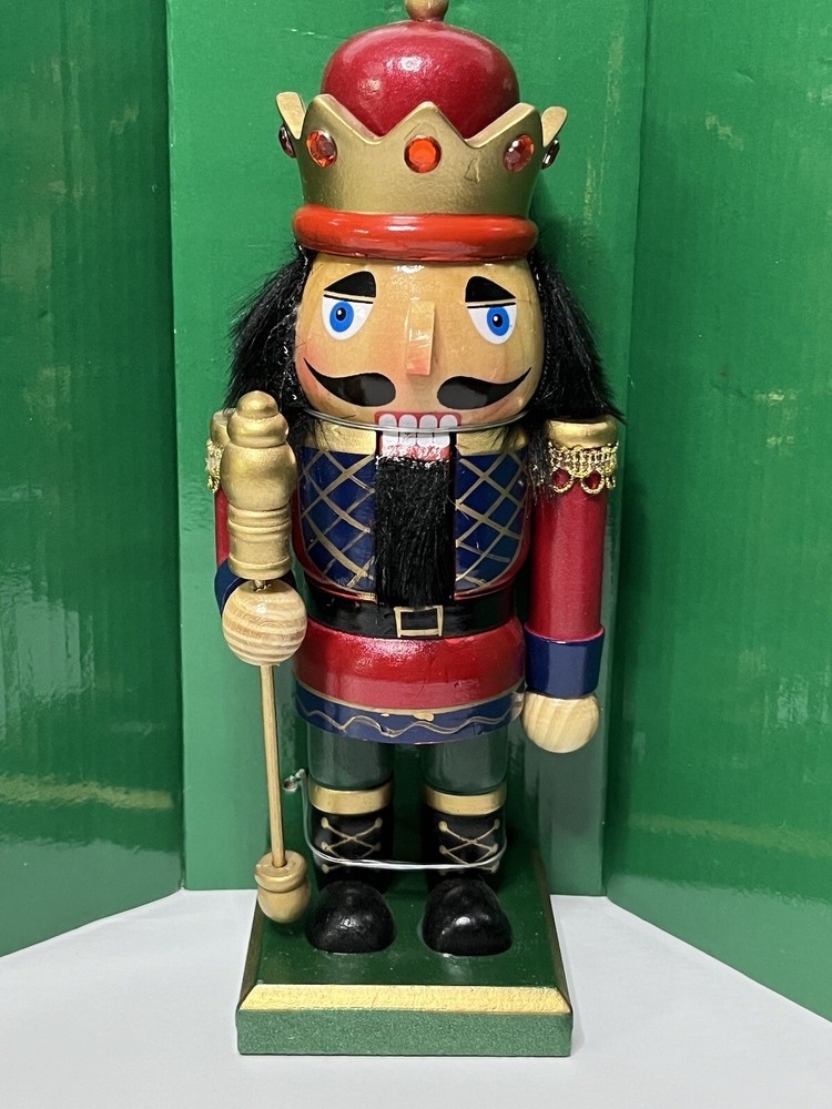 Kurt S Adler 9” Wooden Nutcracker King