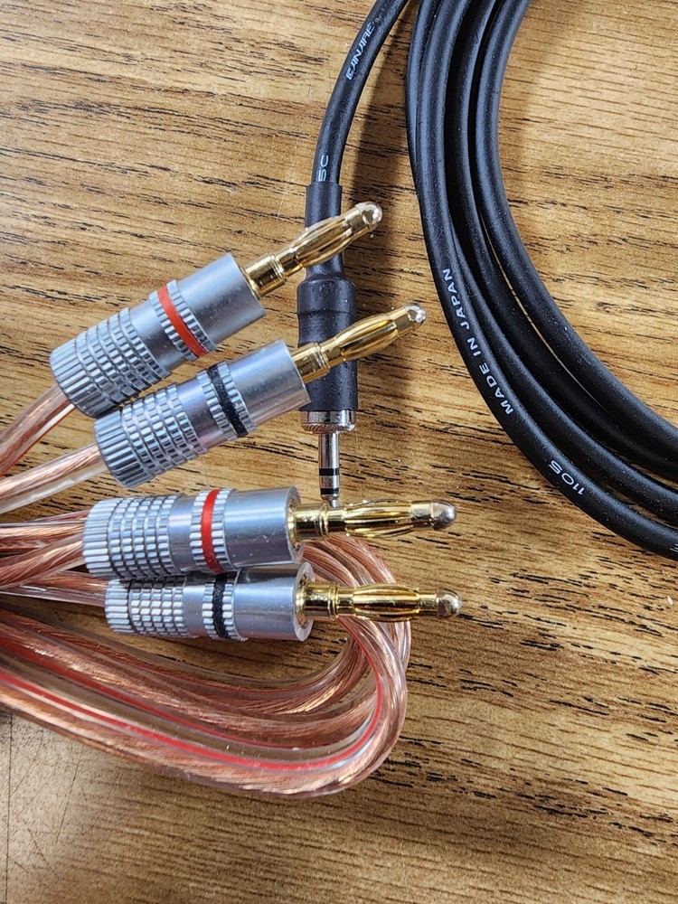 ROTH MUSIC COCOON MC4 Apple Ipod Dock (missing Power Box) Tested