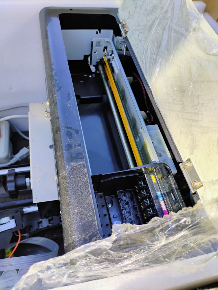 DTG direct to garment printer