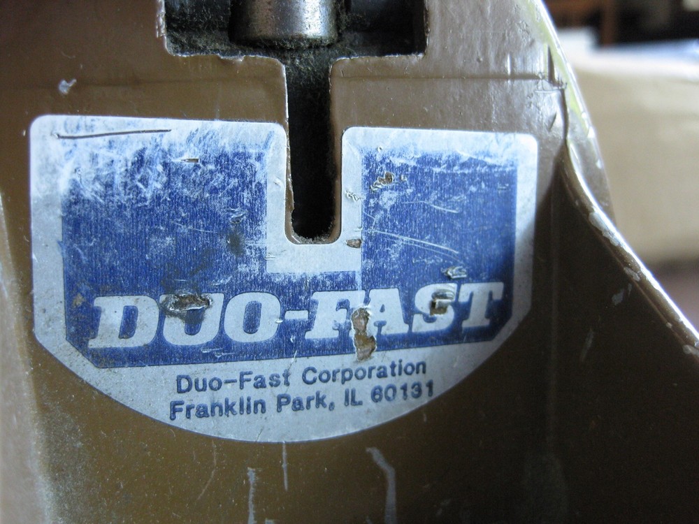 Container Stapling Duo Fast Pneumatic Air Box Stapler Box Heavy Duty