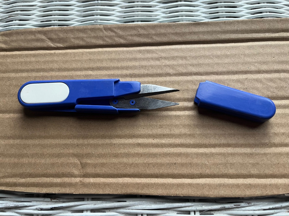 (10)-Embroidery Sewing Snips Precision Thread Cutter Scissors