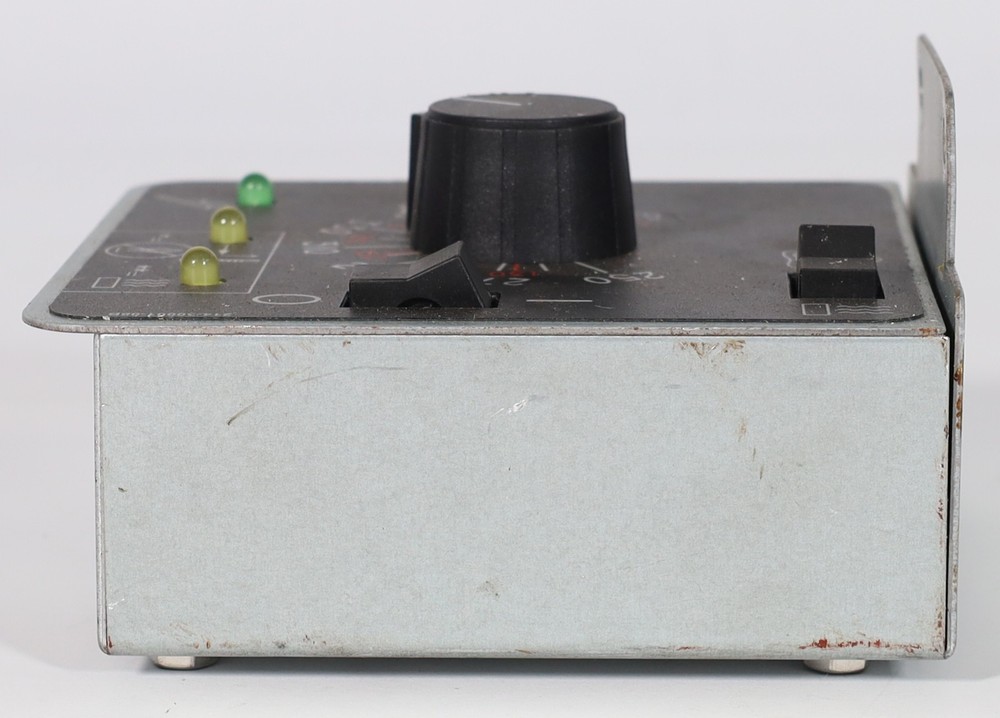 Kitchen Brains Fast B2005303-E Solid State Temperature Control Box